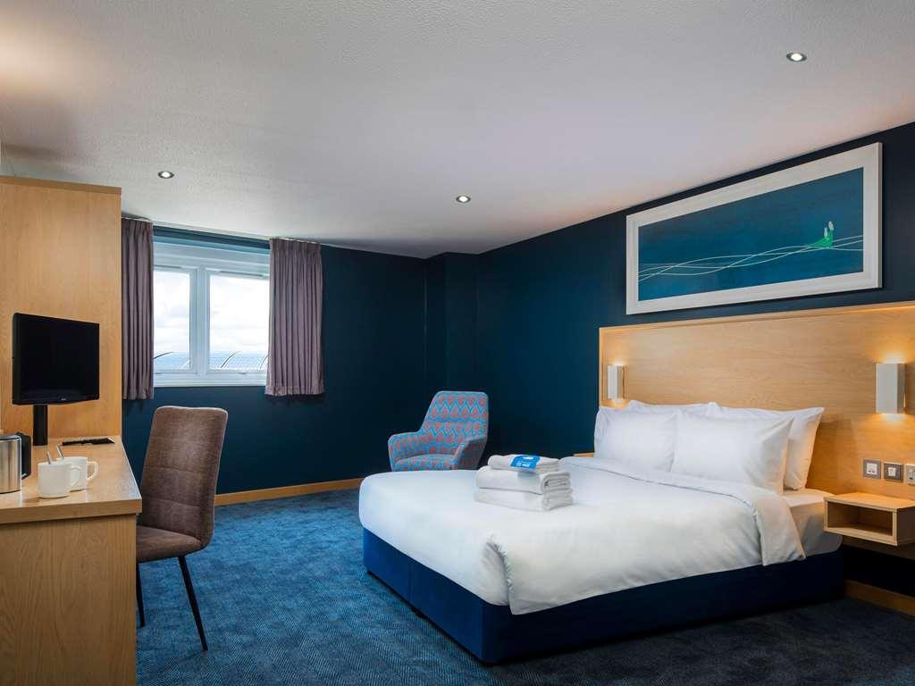 Travelodge London Park Royal Habitación foto
